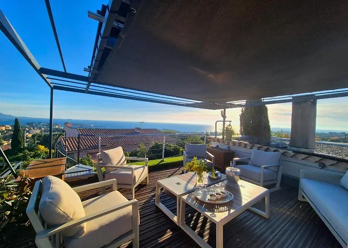 Maison, Rooftop Vue Imprenable Avec Jacuzzi バンドール