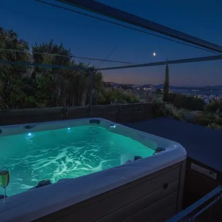 Maison, Rooftop Vue Imprenable Avec Jacuzzi Feriehus *