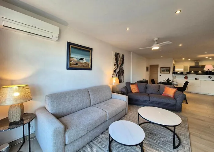 Maison, Rooftop Vue Imprenable Avec Jacuzzi Dom wakacyjny Bandol